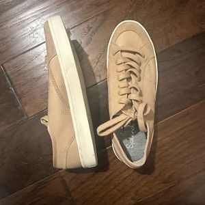 NWT Nordstrom Splendid Blush Matt casual shoes